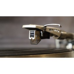 Nette Pioneer PL 12D platenspeler met Ortofon F15E