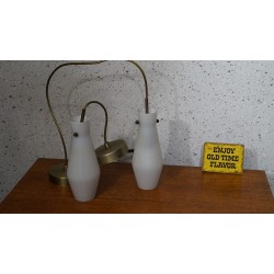 Setje (2) slanke vintage hanglampjes - melkglas