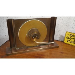 Hele mooie koperen Art Deco tafelklok - electrisch