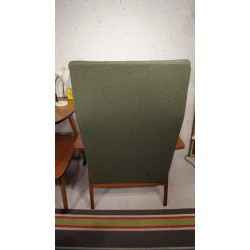 Prachtige vintage fauteuil - nieuw gestoffeerd