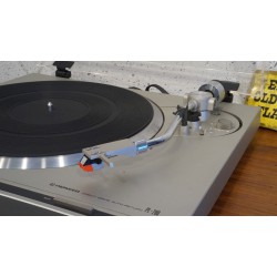 Pioneer PL-200 Direct Drive stereo platenspeler