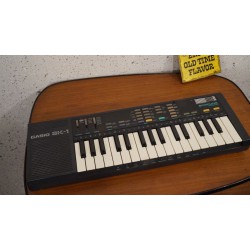 vintage CASIO SK-1 Sampling keyboard