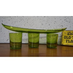 Vintage glaswerk - glaasjes en schaaltje - groen