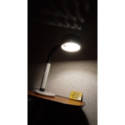 Mooie design tafellamp - BIS Hoogezand-Sappermeer