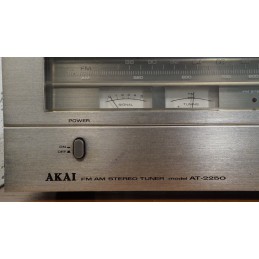 AKAI AT-2250 tuner - 1978