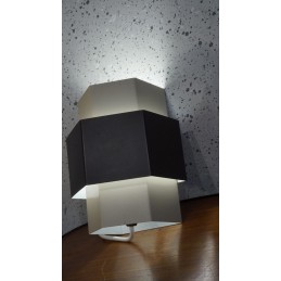 J. Hoogervorst voor Anvia design wandlamp