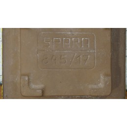 Prachtige vierkante SPARA schaal of pot 845/17