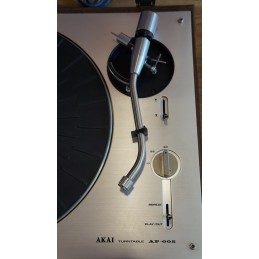 Mooie klassieker - AKAI AP 005 platenspeler