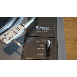 Pioneer PL 112D platenspeler met Ortofon MC-1 turbo