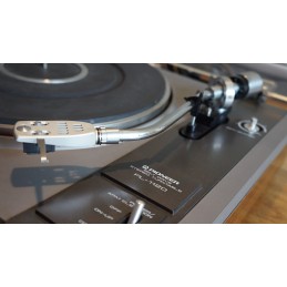 Pioneer PL 112D platenspeler met Ortofon MC-1 turbo
