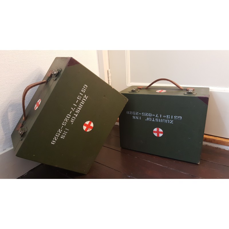 vintage zuurstof koffer uit NL leger