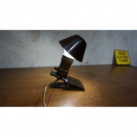 Mooi klassiek 50s knijplampje met bakeliet en metaal