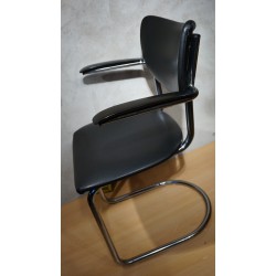 originele Gispen no. 3011 - Gebr. de Wit stoel