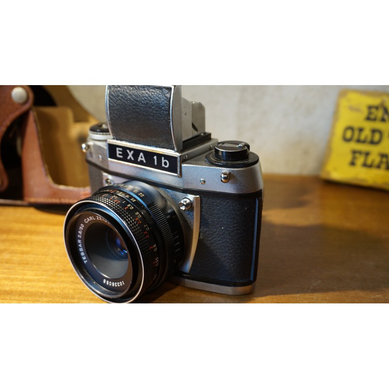 vintage EXA 1b camera + Carl Zeiss 2.8/50 lens vintage EXA 1b camera + Carl Zeiss 2.8/50 lens