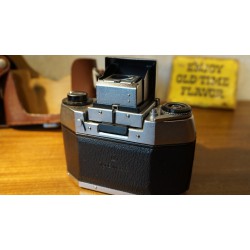 vintage EXA 1b camera + Carl Zeiss 2.8/50 lens